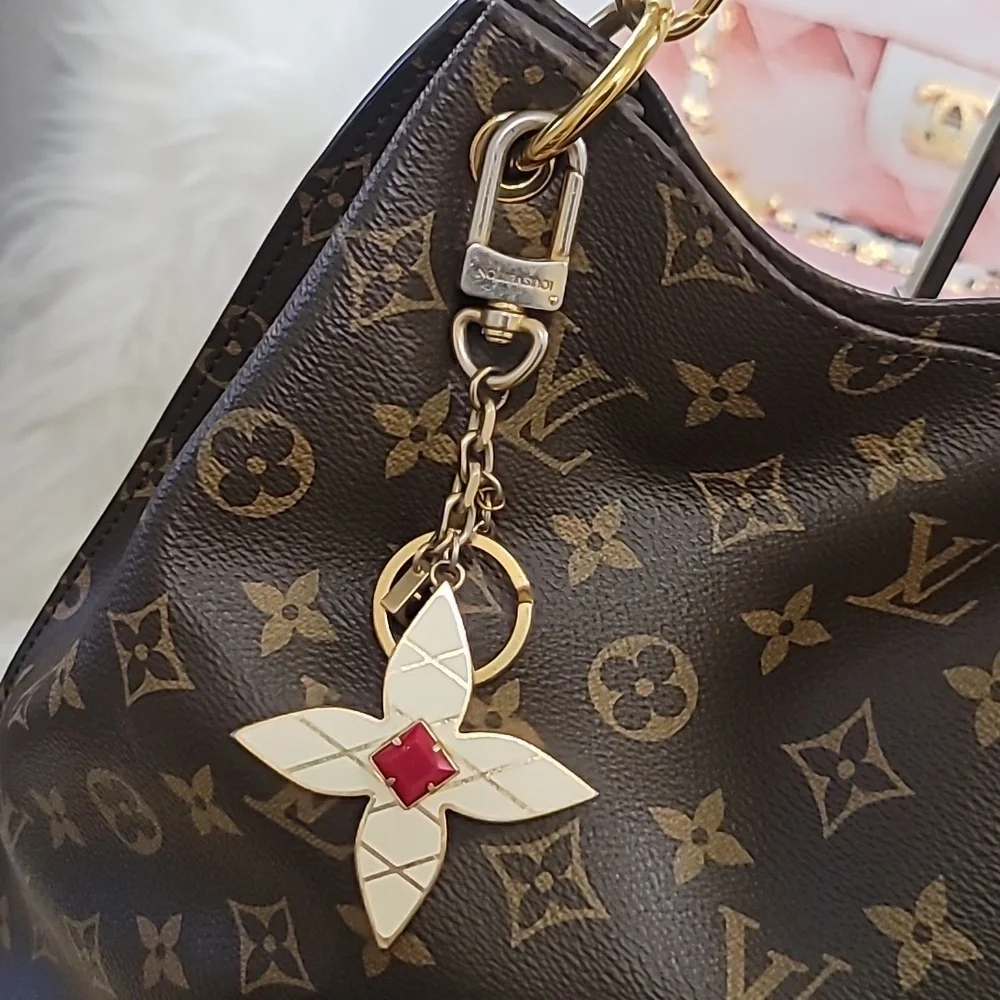 🌺Louis Vuitton Malletage Flower Key Holder and Bag Charm🌺